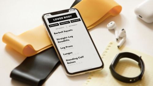 Digital coach for weightlifters